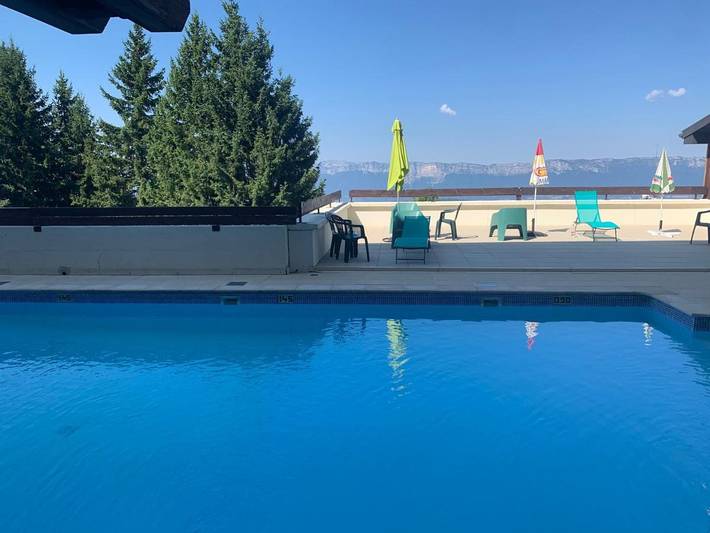 Appartement de vacances pour 9 personnes, avec piscine ainsi que jardin et vue, animaux acceptés - 1