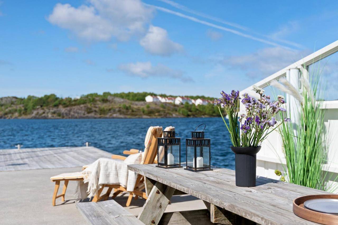 Deluxe Double Room with Balcony and Sea View in Stavanger