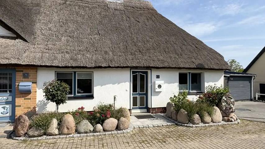 Luxus-Ferienhaus für 4 Personen, mit Garten