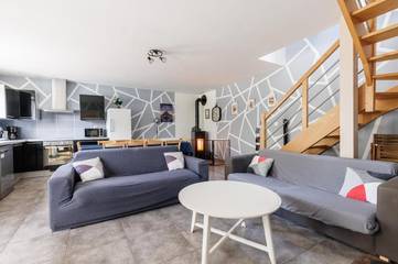 Location de vacances pour 10 personnes, avec terrasse, adapté aux familles à Villedieu-les-Poêles