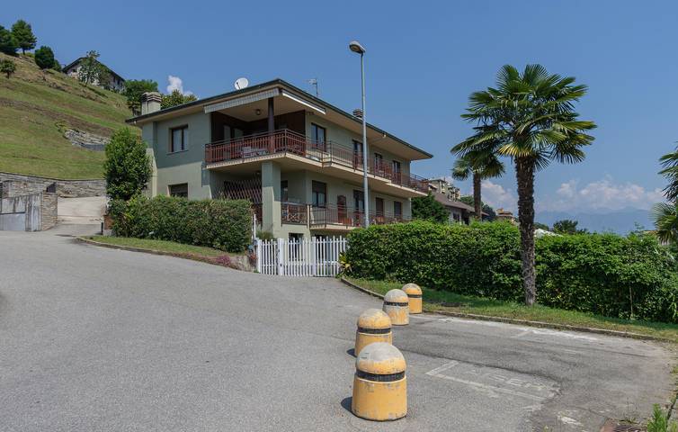 Gîte pour 6 personnes, avec terrasse et vue sur le lac à Omegna - 3
