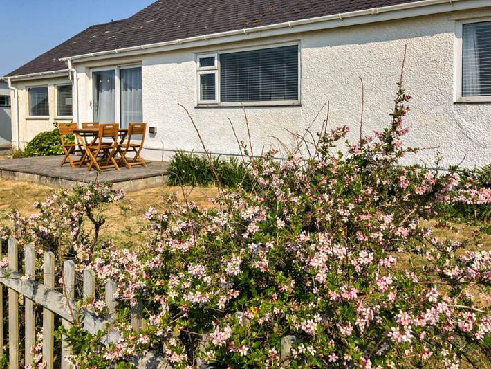 Holiday home for 6 people, with garden in Criccieth