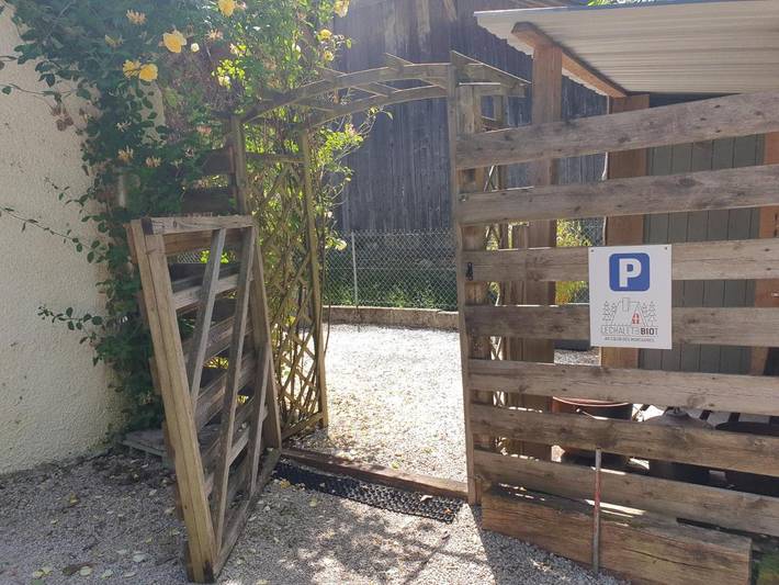 Gîte pour 4 personnes, avec vue et jardin, animaux acceptés à Le Biot - 2