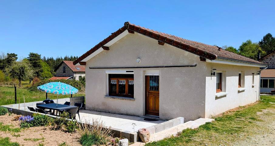 Gîte pour 6 personnes, avec Terrasse et Jardin