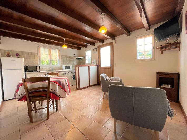 Location de vacances pour 2 personnes, avec jardin en Pyrénées-Atlantiques - 2