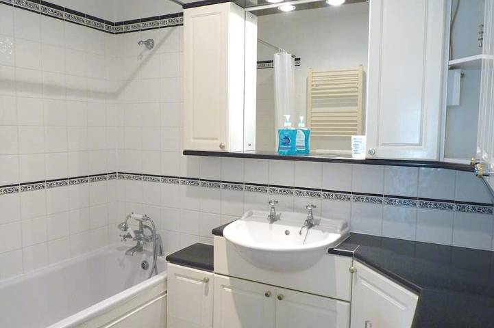 Gîte pour 2 personnes, avec jardin et terrasse, animaux acceptés à Eastbourne - 4