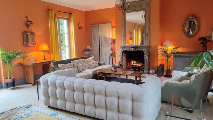 Location de vacances pour 12 personnes, avec vue ainsi que piscine et jardin à Évran - 4