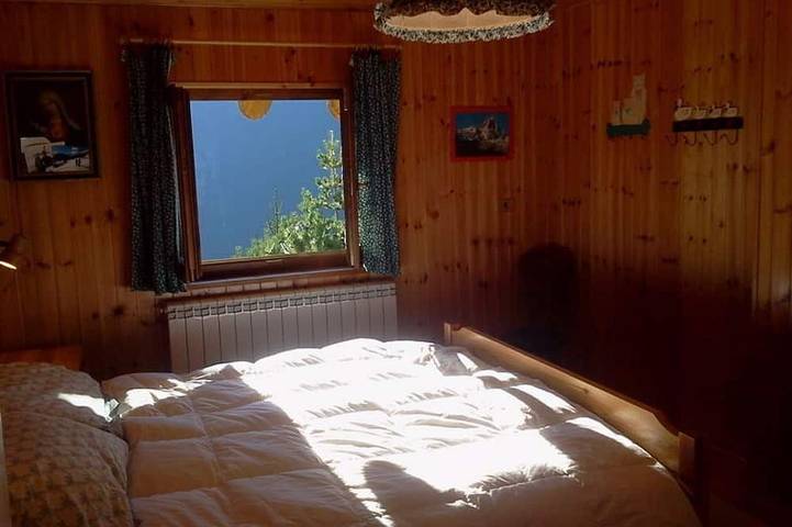 Gîte pour 5 personnes, avec Jardin dans Antagnod - 3