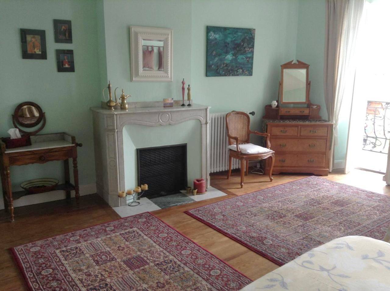 Double Room with Balcony in Espéraza, Parc naturel régional Corbières-Fenouillèdes