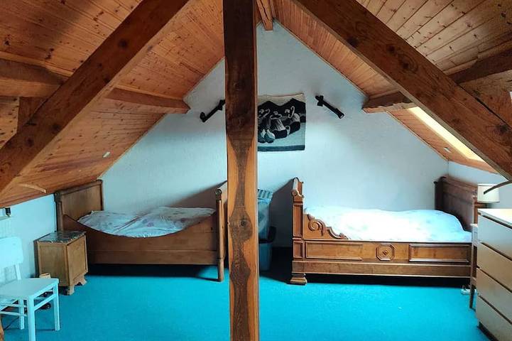 Location de vacances pour 15 personnes, avec jardin dans Haut-Fays - 2