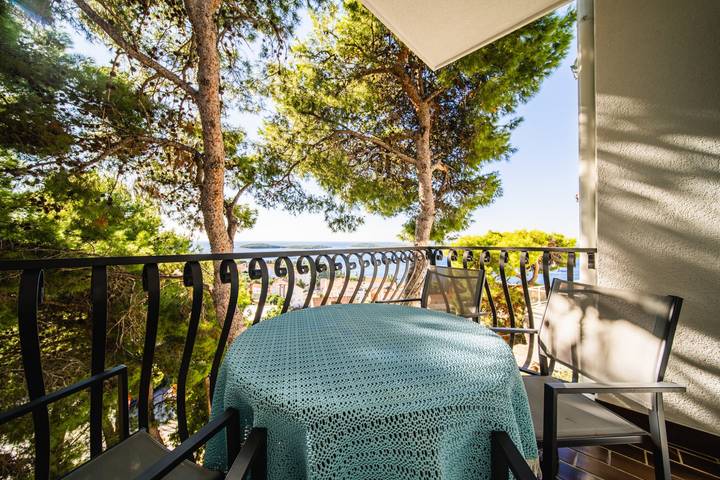 Ganze Wohnung, Anna in Hvar - 1 Appartement für 4 Personen Ap2 in Majerovica, Hvar Stadt