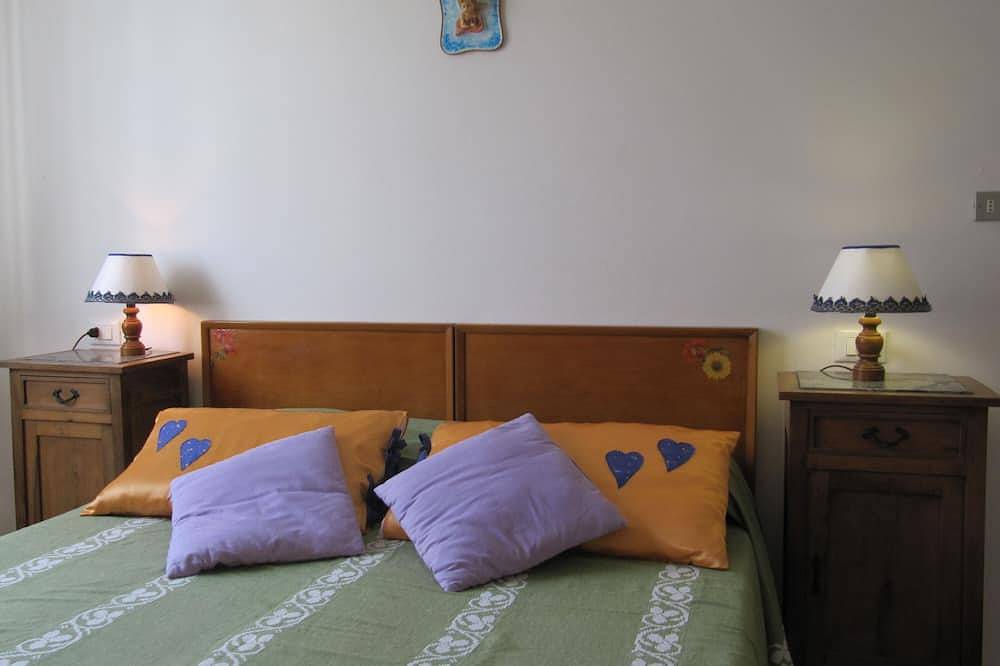 Apartamento entero, Appartamento con Splendida Vista Sulle Colline, Parcheggio e Giardino in Salsomaggiore Terme, Provincia de Parma