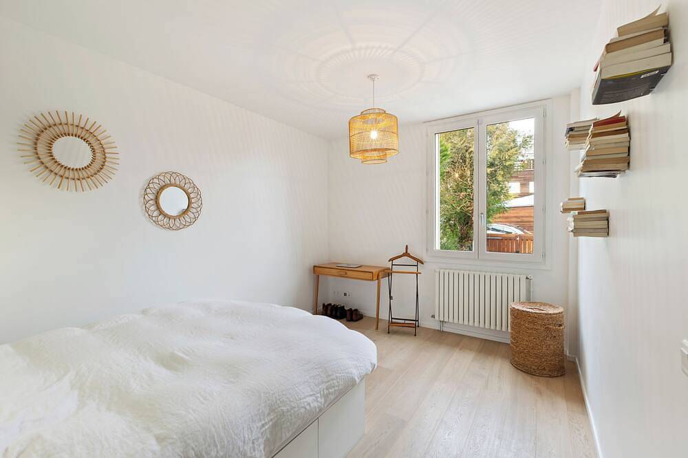 Large villa on the heights of Garches, 20 minutes from Paris in Garches, Hauts-de-Seine