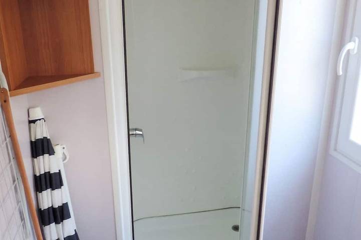 Location de vacances pour 6 personnes, avec Terrasse ainsi que Jardin et Piscine à Rochechouart - 4