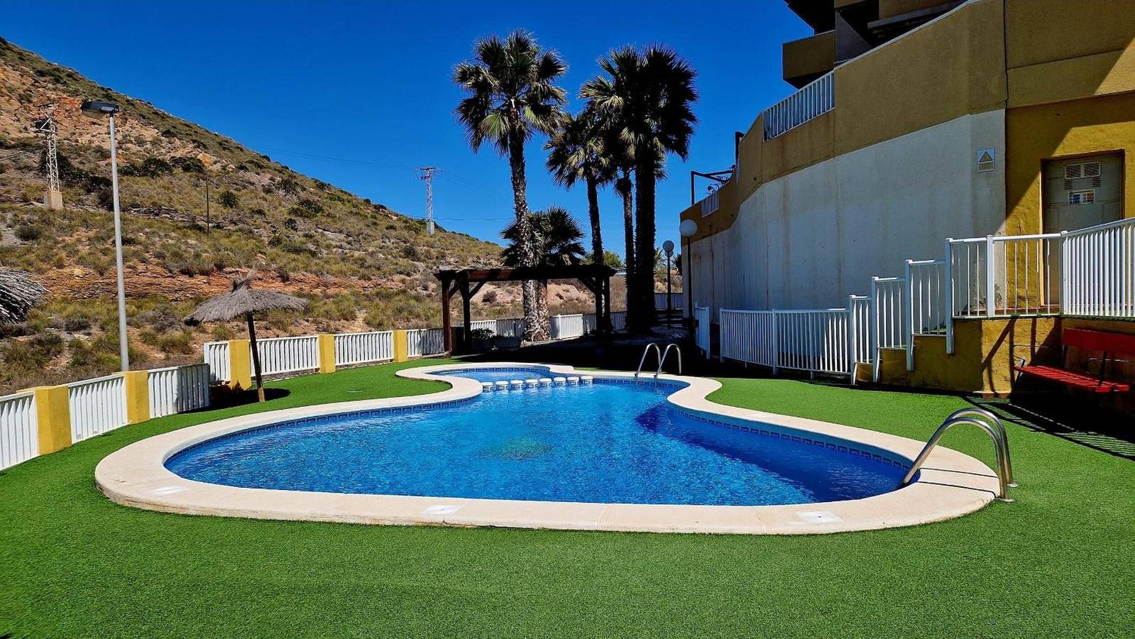 Appartamento intero, Appartamento 'Cabo De Palos' con Vista Mare, Wi-Fi e Aria Condizionata in Mar Menor, Costa Calida