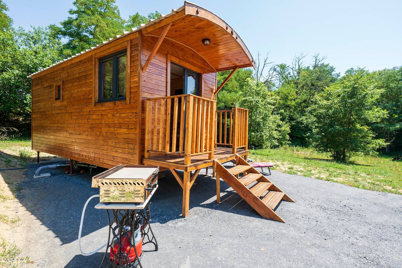 Tiny Home « D'Artagnan De La Pausa Verda » avec terrasse partagée, jardin privé et Wi-Fi in Montréal (Gers), Gers
