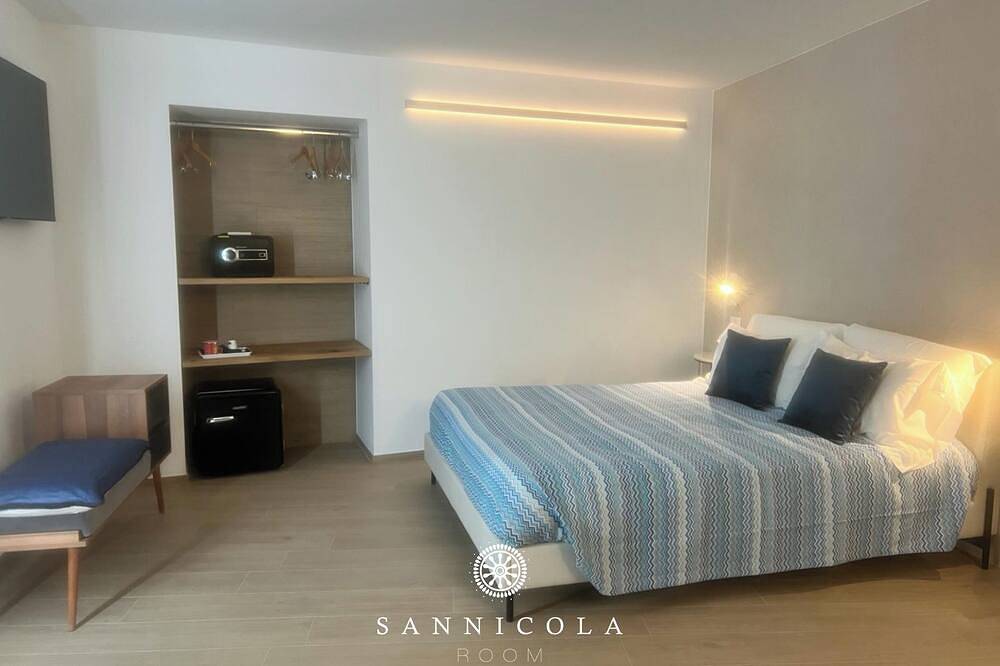 2 Bedroom Bed & breakfast in Gravina in Puglia in Gravina in Puglia, Parc national d'Alta Murgia
