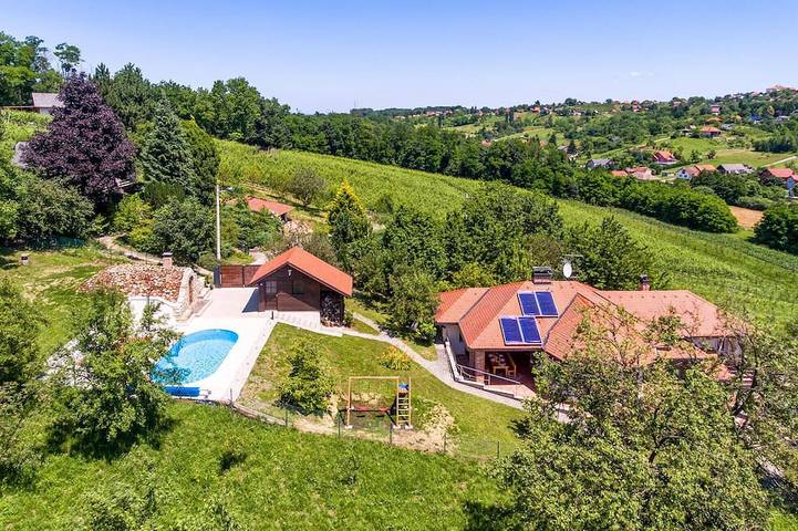Schönes Haus in Varaždin Breg mit Sauna in Gornji Kneginec, Varazdin