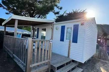 Mobil home pour 4 personnes dans Plage De La Paree Du Jonc