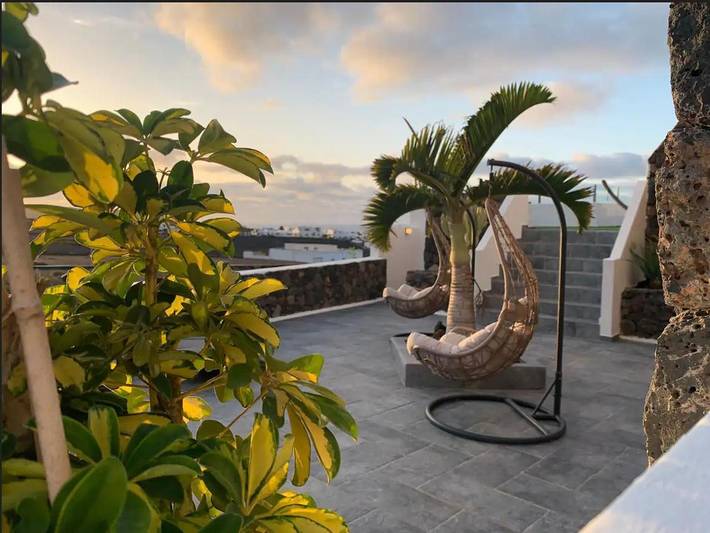 Chalet para 2 personas, con piscina además de jardín y jacuzzi en Lanzarote - 2