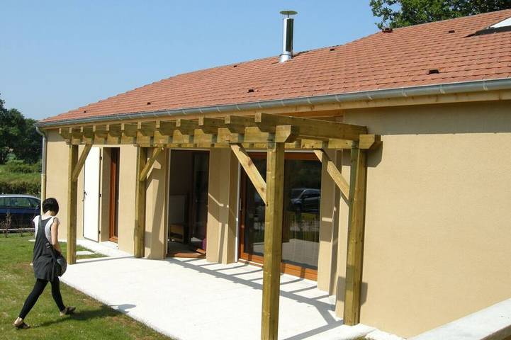 Location de vacances pour 6 personnes, avec jardin dans Vouécourt