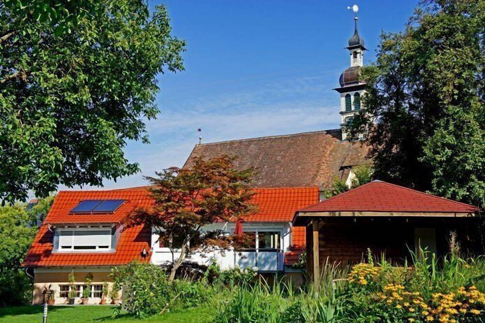 Top-Angebot, Wlan kostenlos, hochwertige Ausstattung, Ruhe, großer Garten in Hödingen, Überlingen