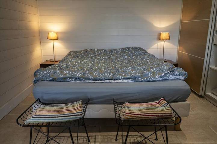 Gîte pour 6 personnes, avec terrasse ainsi que jardin et jacuzzi, animaux acceptés à Le Sauze-du-Lac - 4