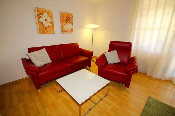 Ferienwohnung für 3 Personen, mit Garten in Bad Krozingen - 2