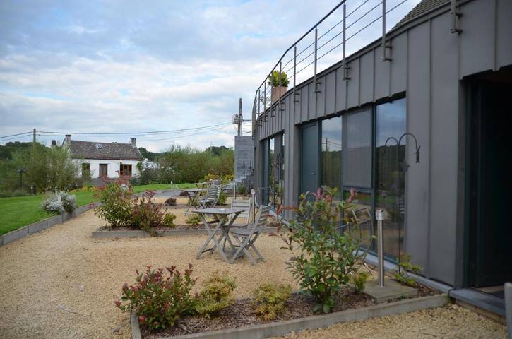 Chambre d’hôte pour 2 personnes, avec Terrasse et Jacuzzi ainsi que Jardin et Piscine à Yvoir - 3
