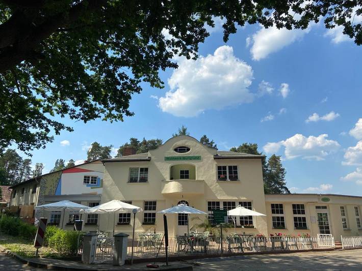 Apartmenthotel für 3 Personen, mit Terrasse und Garten sowie Sauna und Ausblick in Lychen