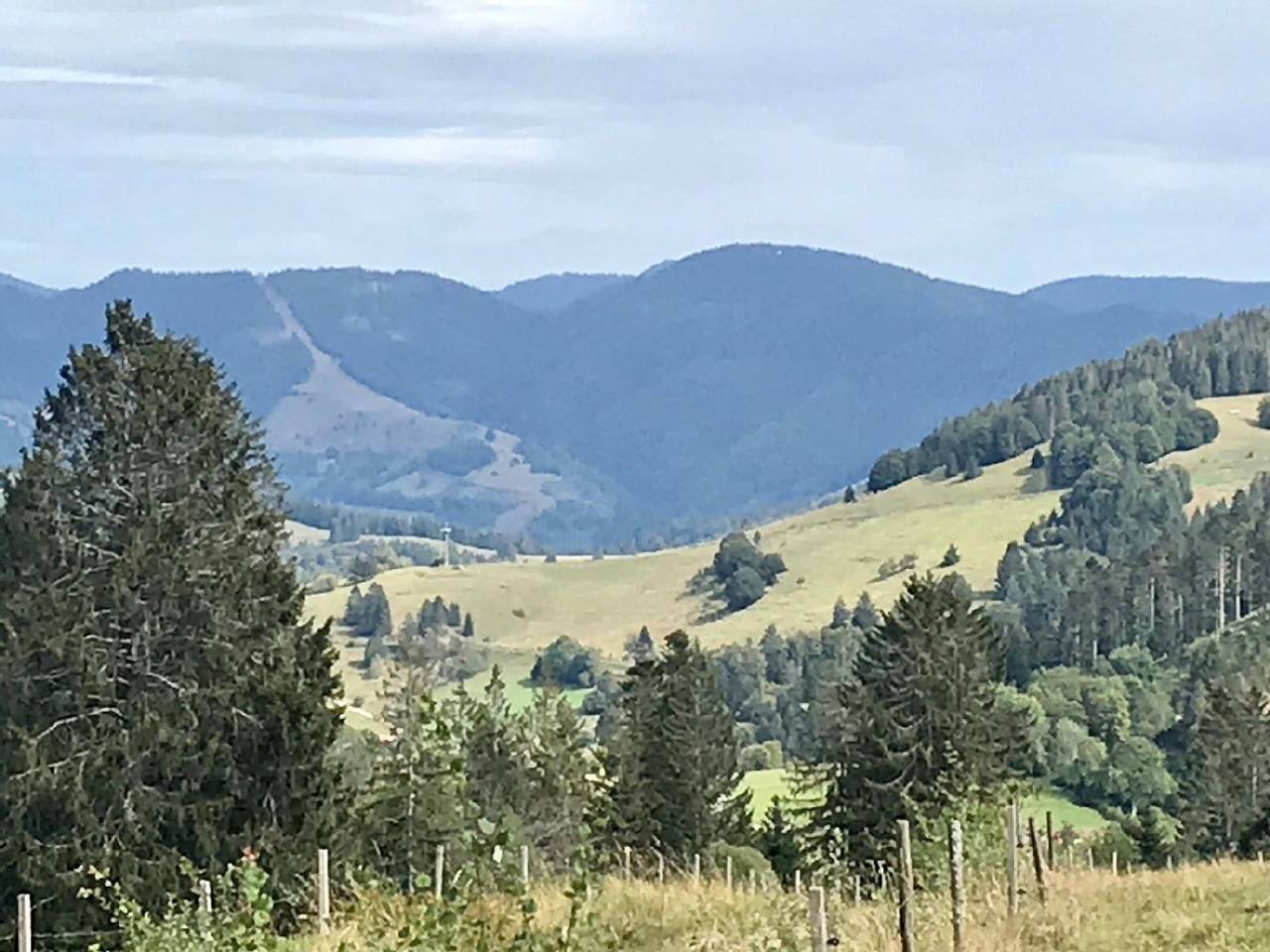 Entire holiday apartment, Terraced 70m² Apartment with WiFi & Parking 800m from Kandern in Kandern, Southern Black Forest