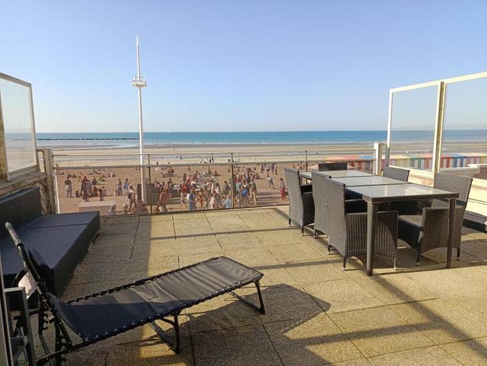 Gîte pour 8 personnes, avec terrasse et vue dans Plage de Malo-les-Bains - 4