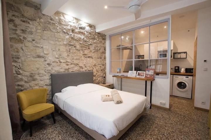 Gîte pour 2 personnes dans Arenes D Arles