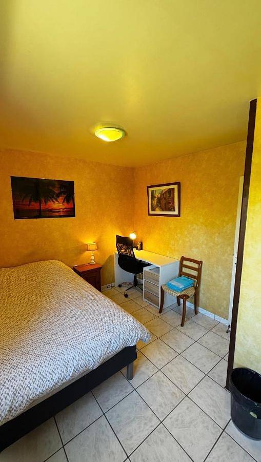 Gîte pour 2 personnes, avec jardin et vue à Quetigny - 2