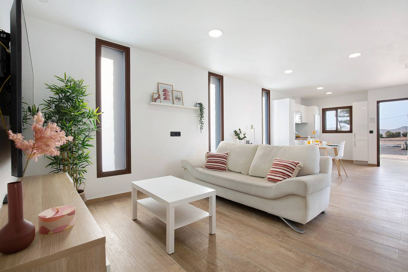 Ganze Wohnung, Ferienwohnung "Crepusculo" mit Bergblick, Terrasse & Wlan in Tesjuates, Puerto del Rosario