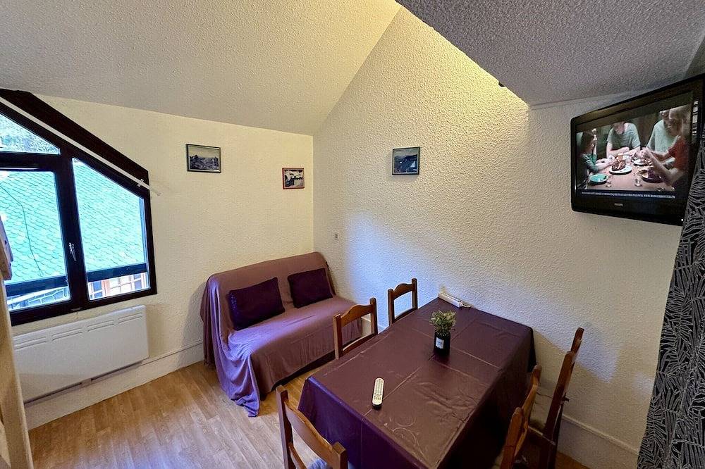 Entire apartment, Stay by the hiking trails in Mont-Dore, Volcans d'Auvergne Regional Nature Park