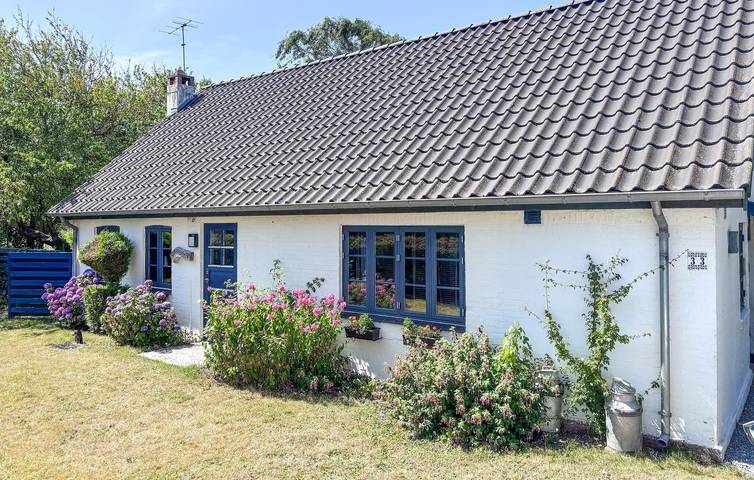 Ferienhaus für 8 Personen, mit Terrasse und Garten - 1