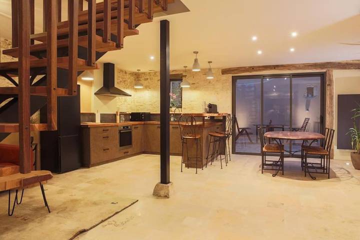 Location de vacances pour 4 personnes, avec jardin et terrasse à Touget