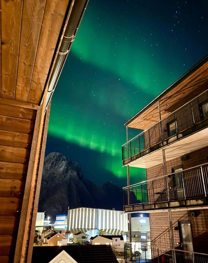 Ferienwohnung für 2 Personen, mit Balkon und Terrasse sowie Ausblick in Svolvær