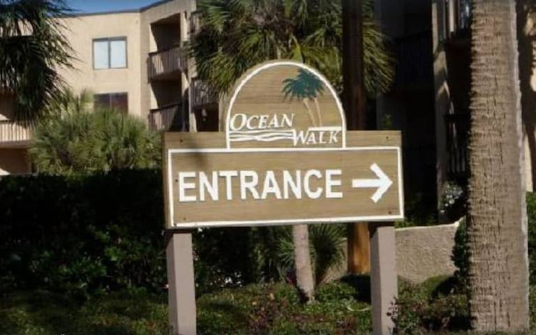 Vacation apartment for 6 people, with balcony and pool as well as hot tub - 1