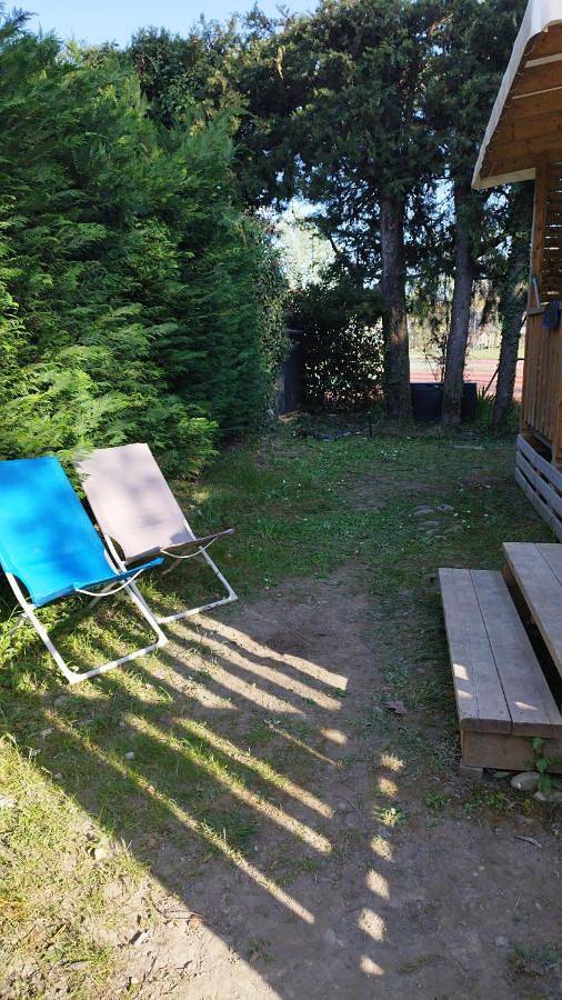 Camping pour 6 personnes, avec jardin et piscine à La Roque-d'Anthéron - 2