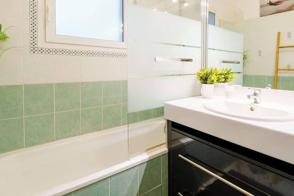 Appartement entier, Charmant appartement T3 au cœur de Biscarrosse in Biscarrosse (bourg), Biscarrosse