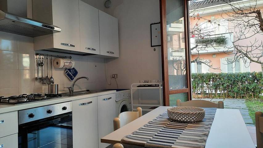 Vakantiehuis voor 4 personen, with Terras and Tuin as well as Uitzicht in San Benedetto del Tronto