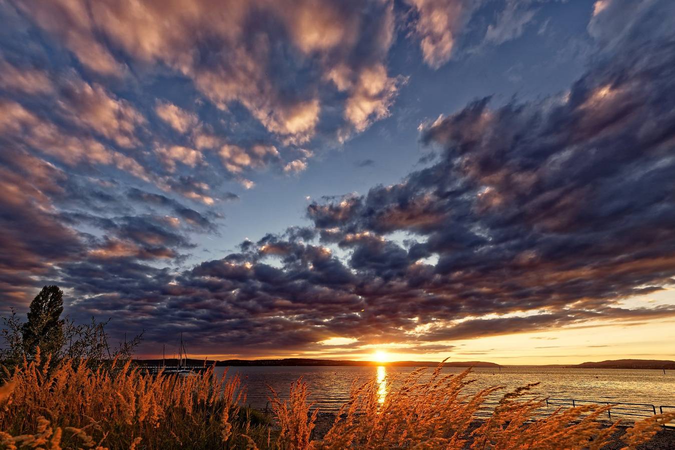 Ganze Ferienwohnung, Hof Geiger - Ferienwohnung Lilie, 100qm, 3 Schlafzimmer, max. 6 Personen in Unteruhldingen, Uhldingen-Mühlhofen