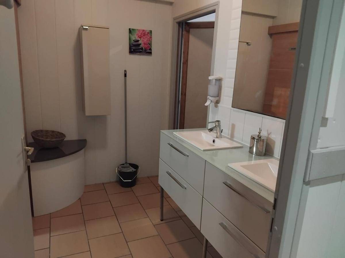 One-Bedroom House in Le Vanneau-Irleau, Région de Niort
