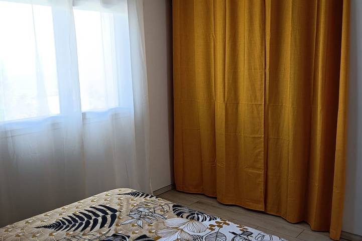 Location de vacances pour 8 personnes, avec terrasse et jardin à Pelleautier - 3