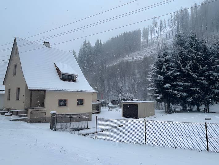 Ferienwohnung für 4 Personen, mit Balkon und Garten in Schwarzatal - 2