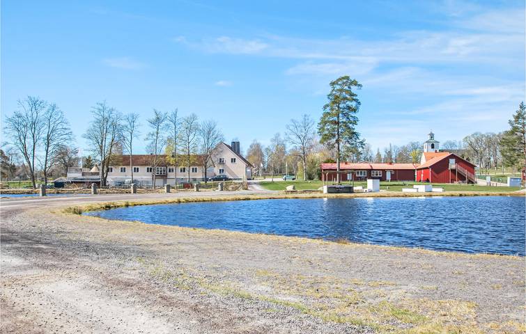 Hus för 4 Personer med trädgård in Kronobergs