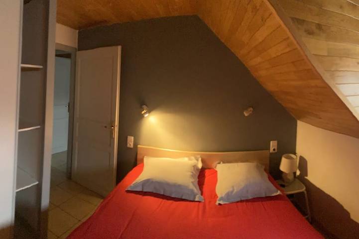 Location de vacances pour 8 personnes, avec balcon à Azet - 4