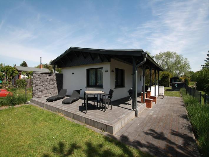 Ferienhaus für 3 Personen, mit Terrasse in Lübben